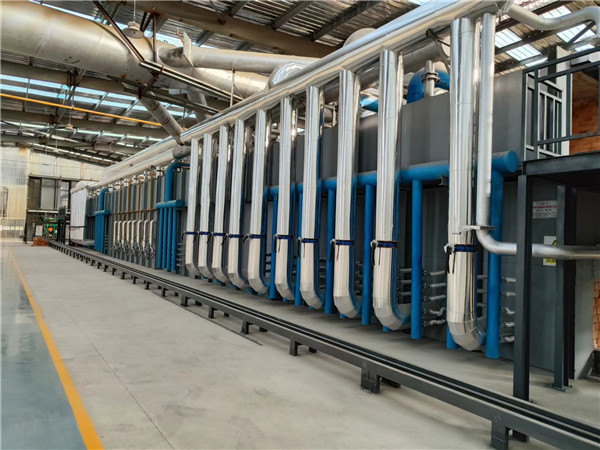 40.24x4板單通道天然氣燒保溫磚雙層全自動(dòng)節(jié)能推板窯(日產(chǎn)保溫磚1.5萬(wàn)塊，能耗25m3/噸)